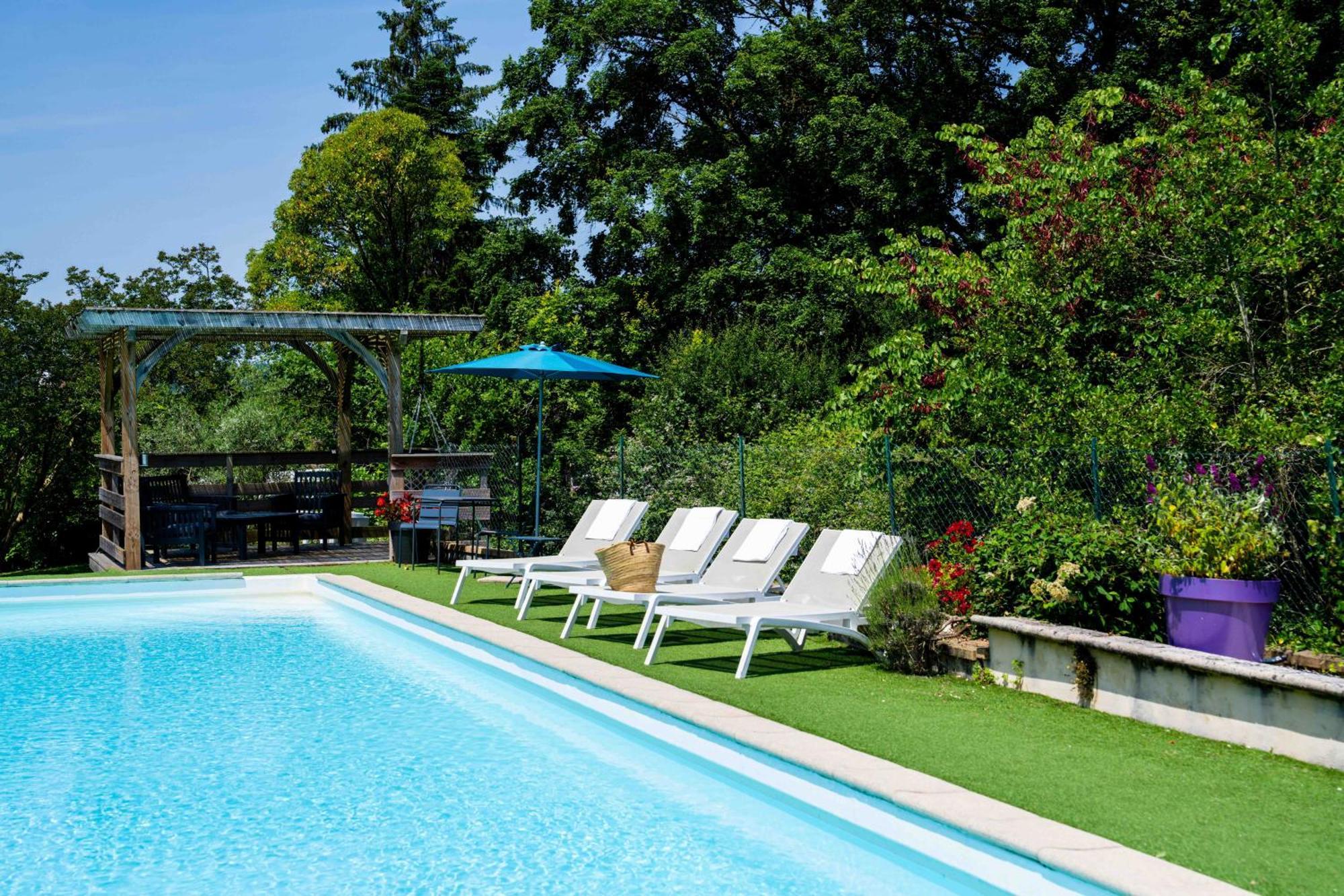 Logis Auberge Du Relais - Hotel & Restaurant Berenx ภายนอก รูปภาพ