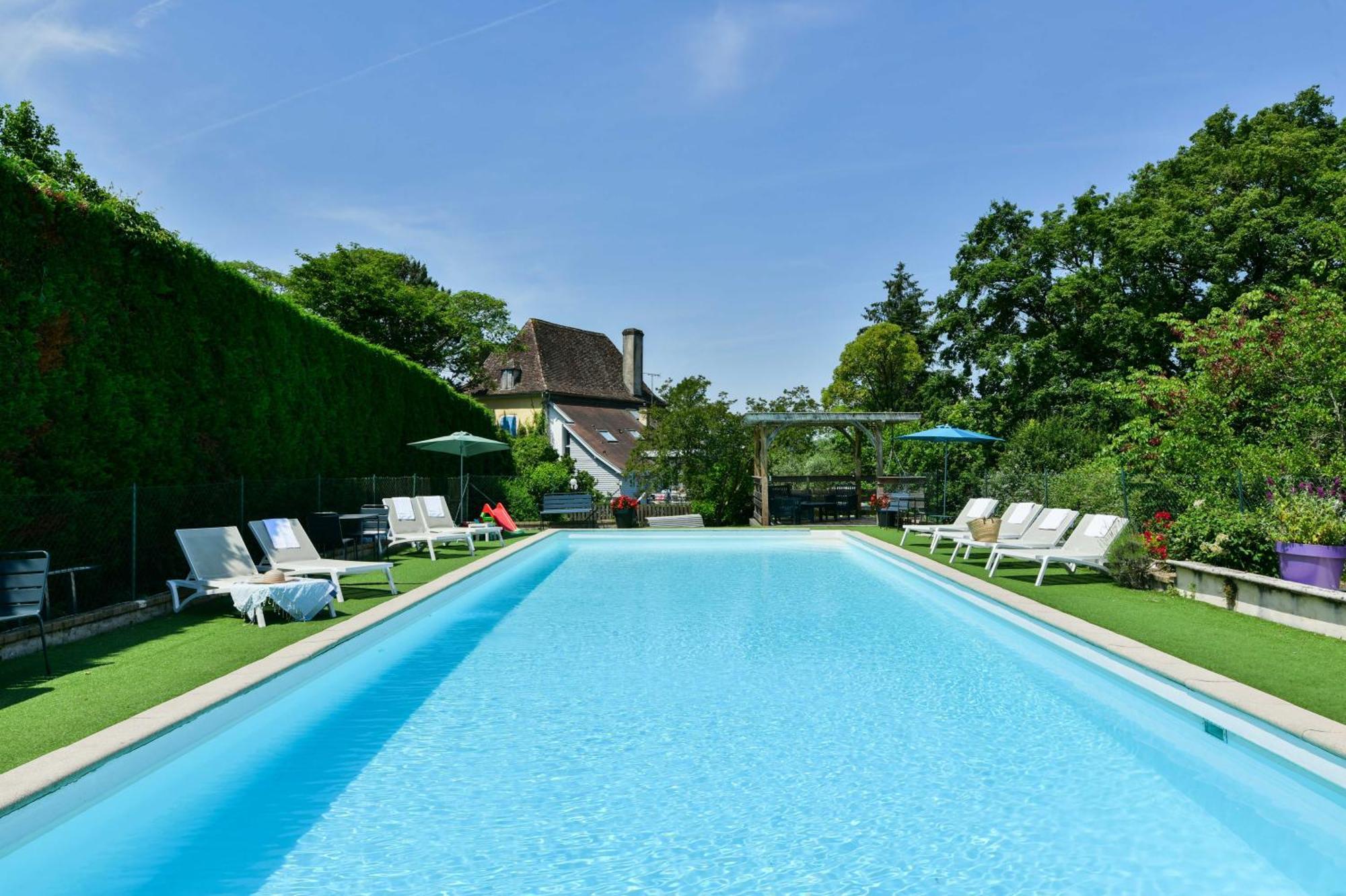 Logis Auberge Du Relais - Hotel & Restaurant Berenx ภายนอก รูปภาพ