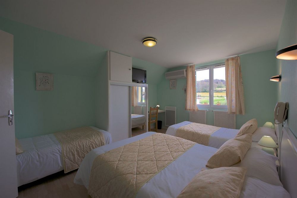 Logis Auberge Du Relais - Hotel & Restaurant Berenx ภายนอก รูปภาพ