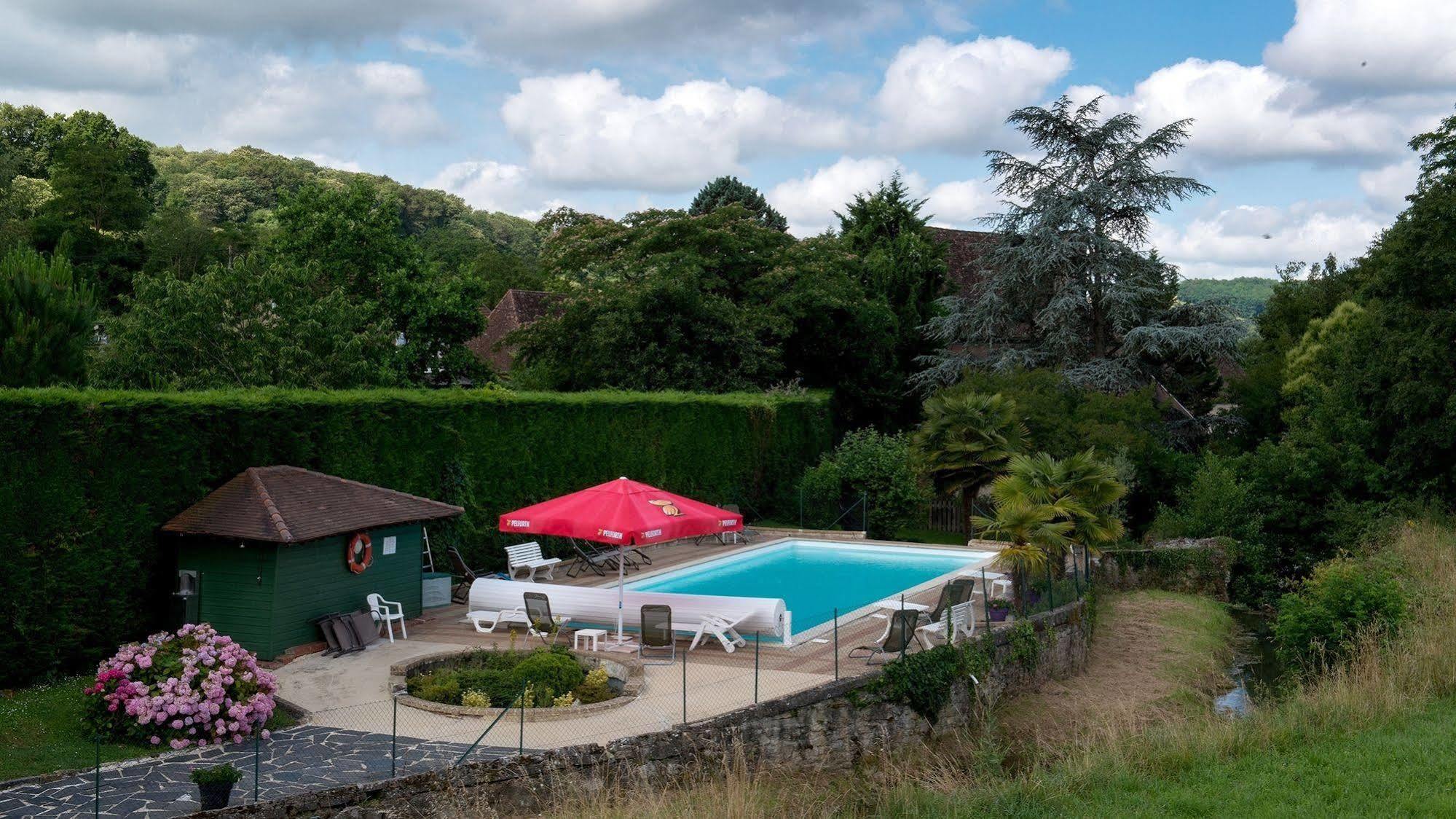 Logis Auberge Du Relais - Hotel & Restaurant Berenx ภายนอก รูปภาพ